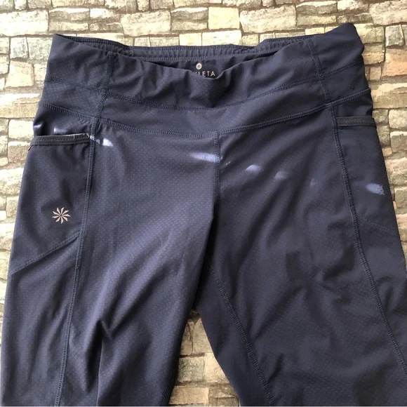Athleta Quick Dry Lightweight Cropped Pants Sz S - Picture 2 of 11